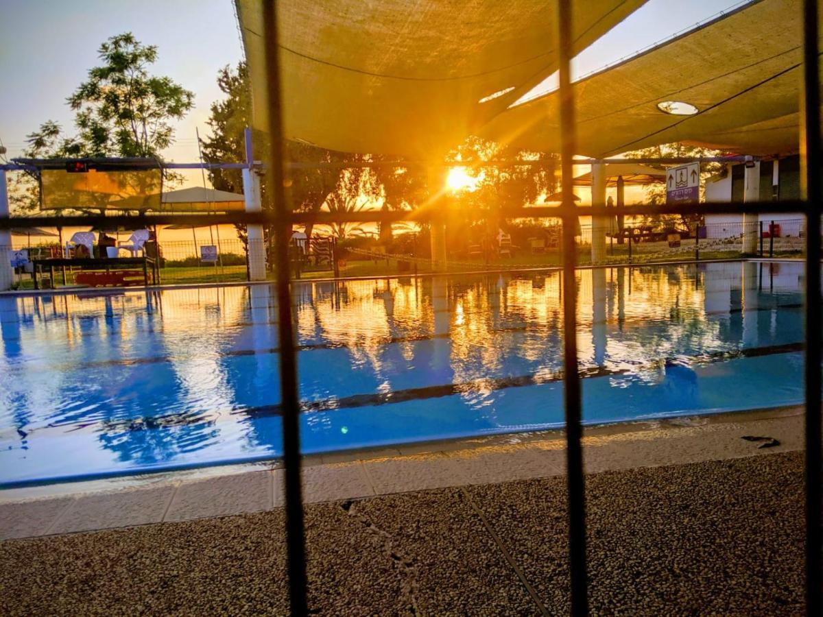 Neve Shalom Hotel Exterior photo