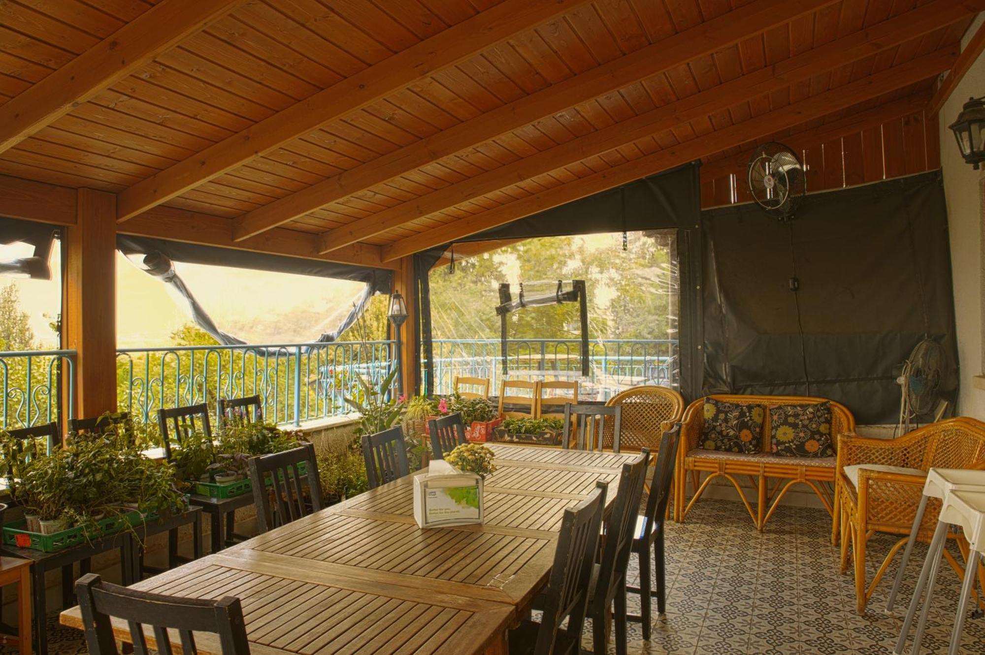 Neve Shalom Hotel Exterior photo