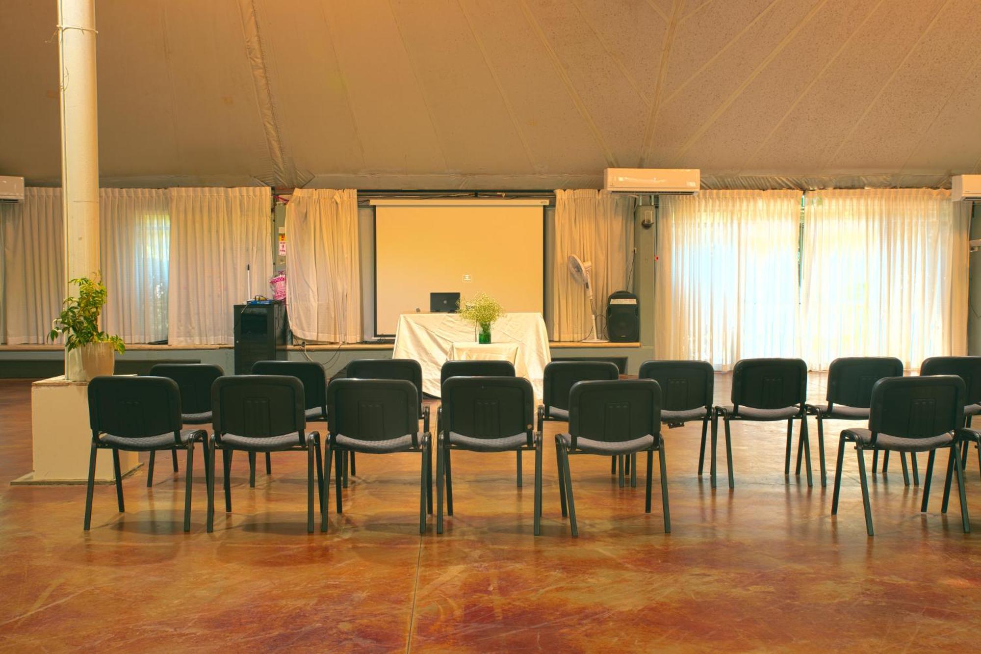 Neve Shalom Hotel Exterior photo
