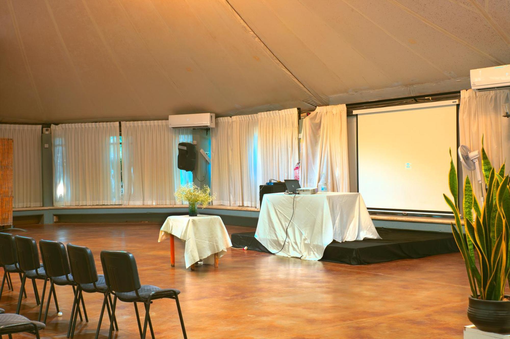 Neve Shalom Hotel Exterior photo